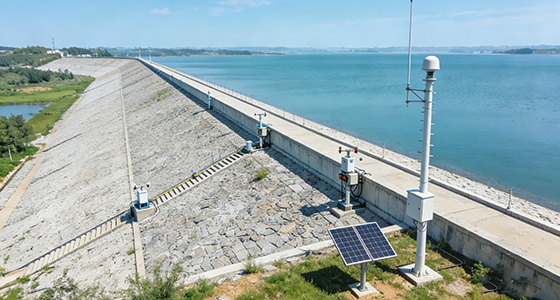生产区域入口警示